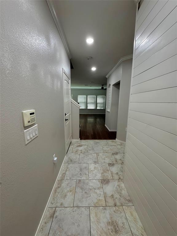 Building Photo - 5809 Kleberg Trail