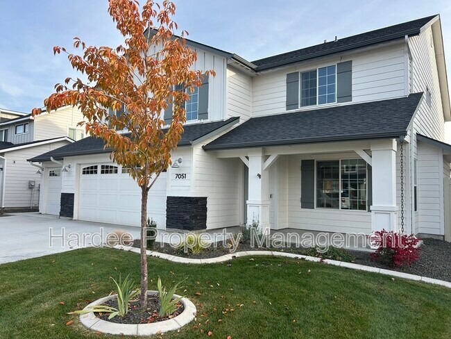 Primary Photo - 7051 W Plateau Crk Dr