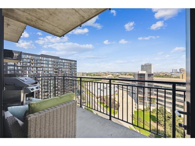 Building Photo - 1240 S 2nd St