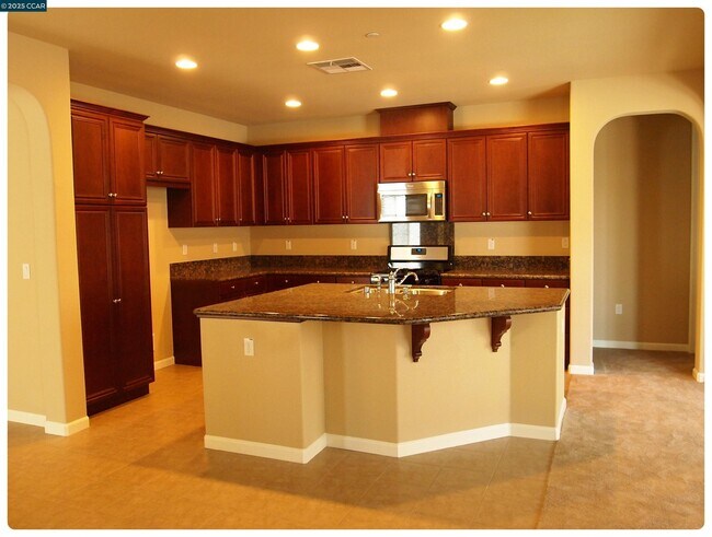 Building Photo - 5603 Ventry Way