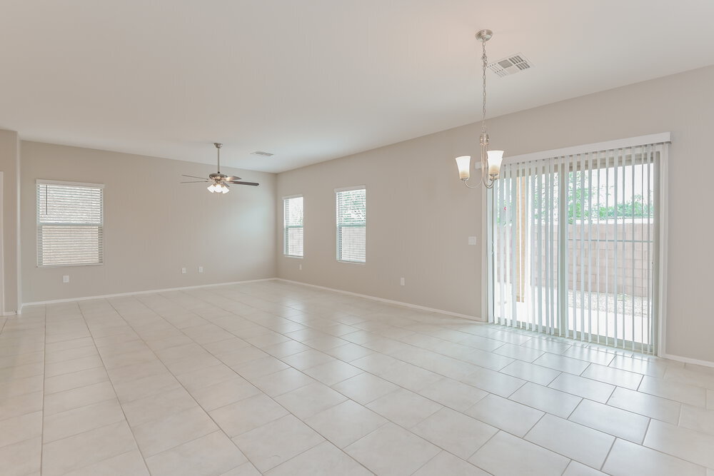 Building Photo - 6549 S Calle Diablo Dr