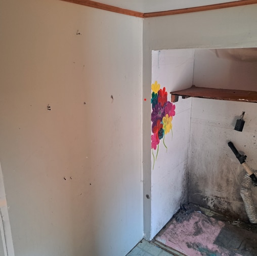 Building Photo - 2502 Lakeview Ave