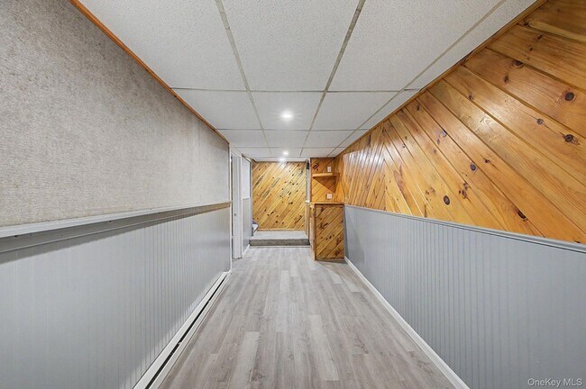 Building Photo - 2585 State Rte 55