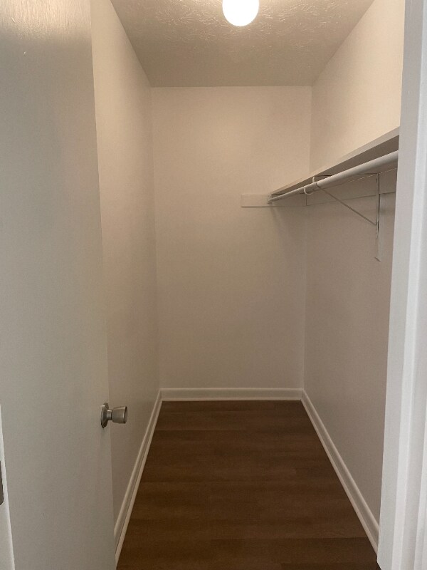 Building Photo - 263 S Villas Ct