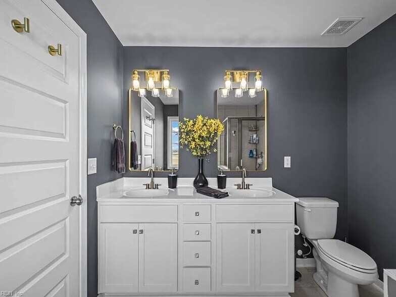 Primary Bathroom - 187 Peck Ln