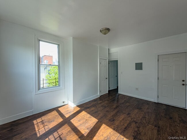Building Photo - 17 Marcus Garvey Blvd
