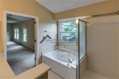 Building Photo - 1244 Buckingham Cir