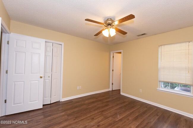 Building Photo - 171 Brenda Dr