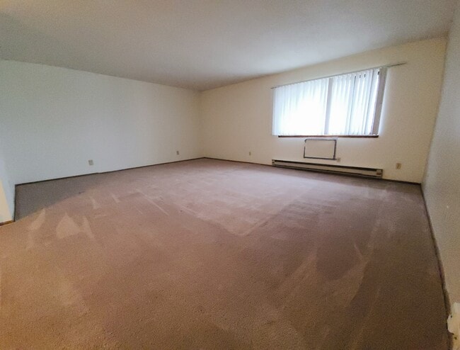 Building Photo - Northwoods Apartments