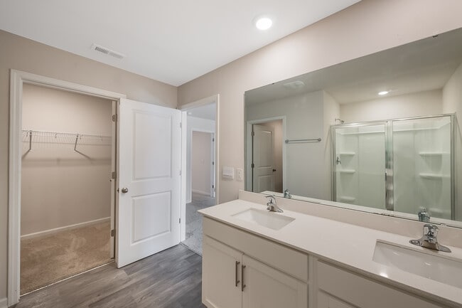 Building Photo - 182 Water Wheel Rd