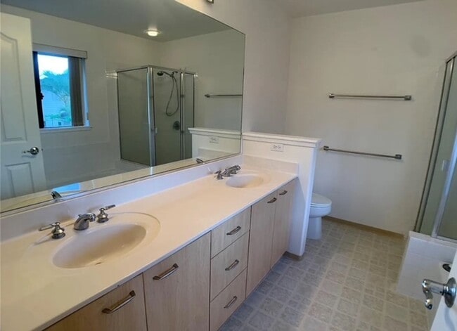 Building Photo - Mililani Mauka  - 3 bedroom, 2.5 bathroom,...