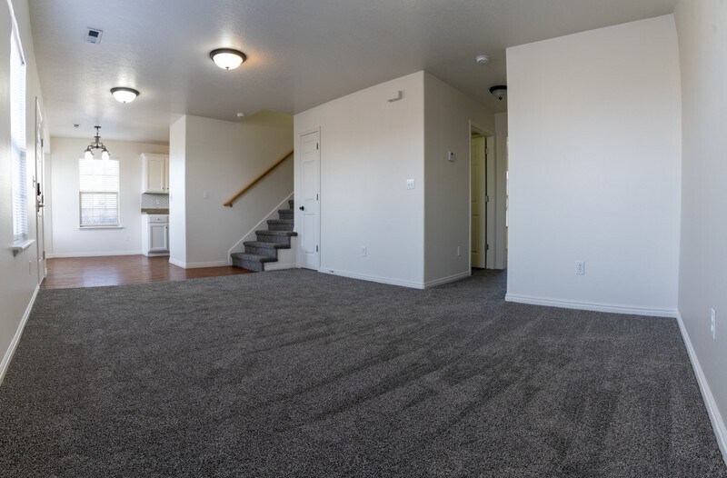 Building Photo - 1015 S 1850 W