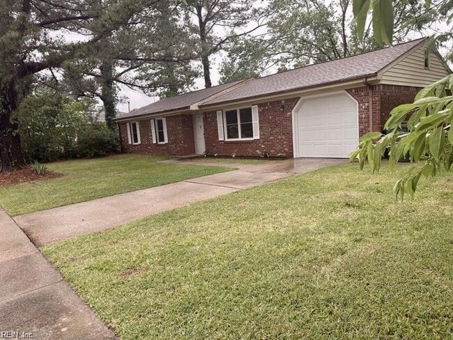 Building Photo - 1209 Whaley Ave