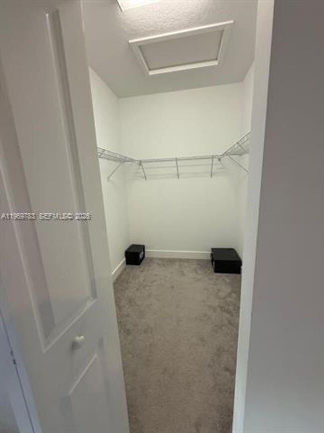 Building Photo - 4654 NW 83rd Pkwy