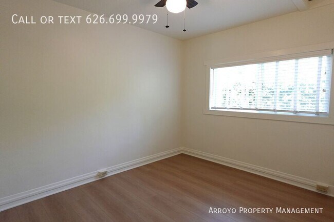 Building Photo - 1755 Paloma St