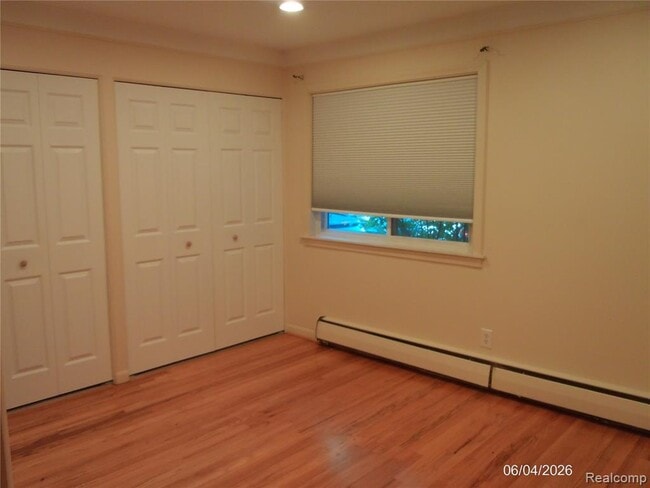 Building Photo - 1253 Island Dr
