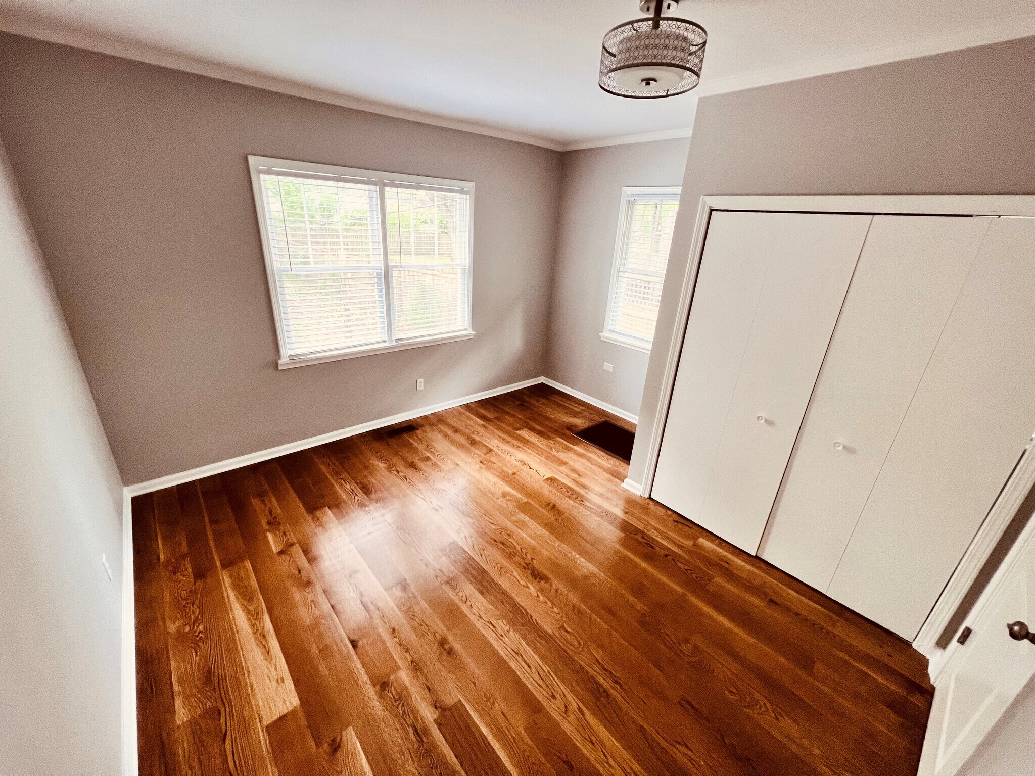 Office/Laundry Room - 485 S Reese St