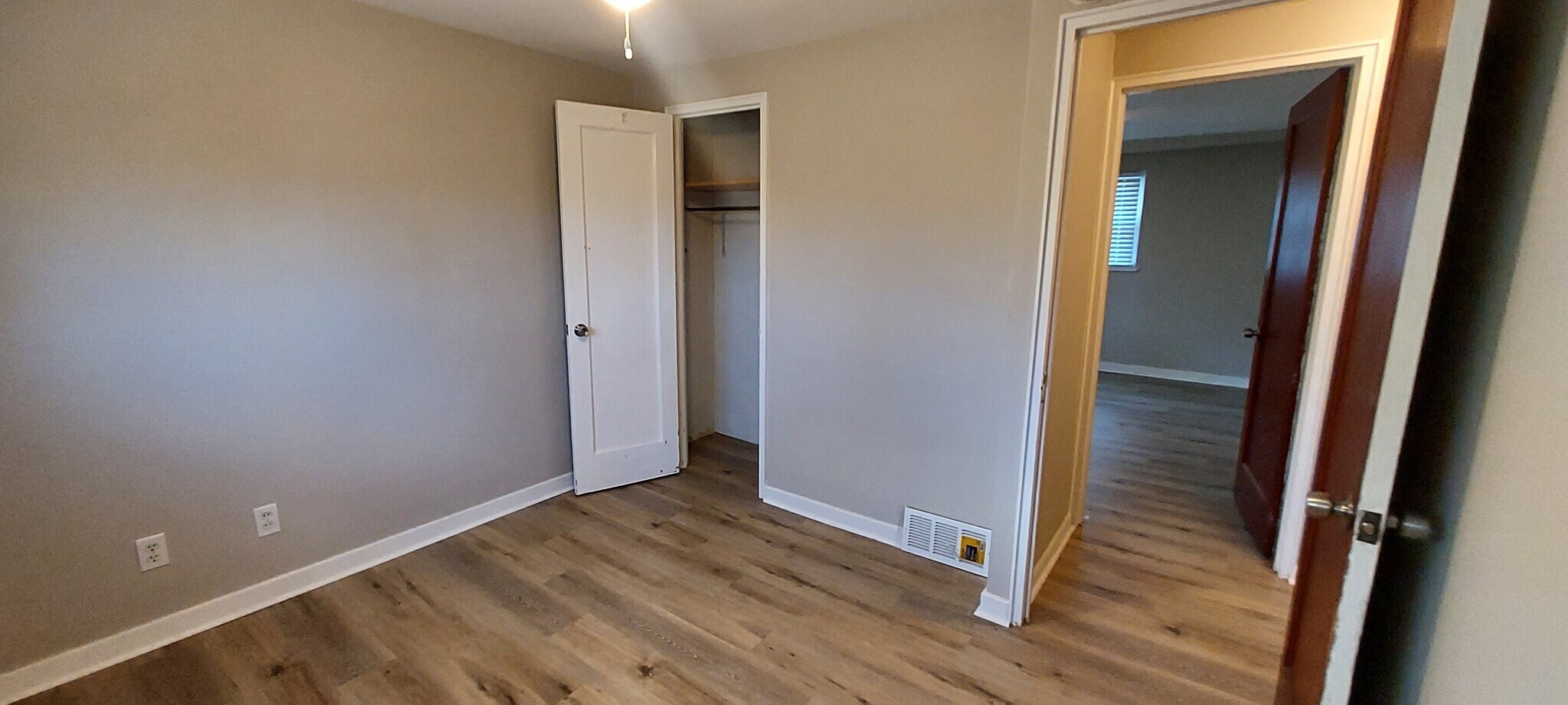 Building Photo - 3436 Brinway Dr