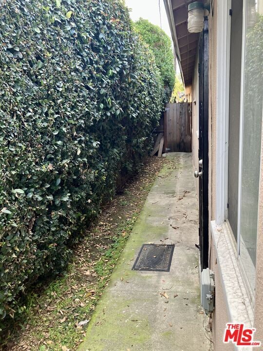 Building Photo - 1856 9th St