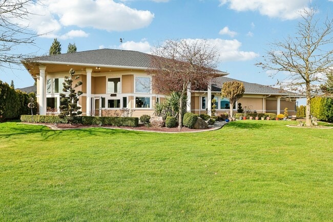 Building Photo - 15541 Bradshaw Rd