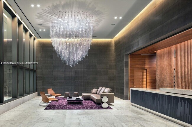 Building Photo - 88 SW 7th St