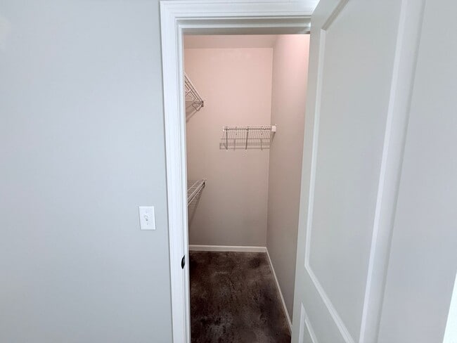 Building Photo - 145 MS-334