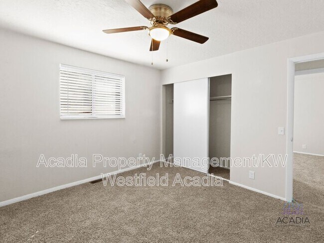Building Photo - 2360 N 250 W