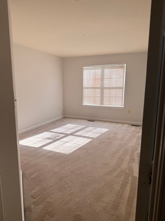 Building Photo - 10010 Westerly Ln