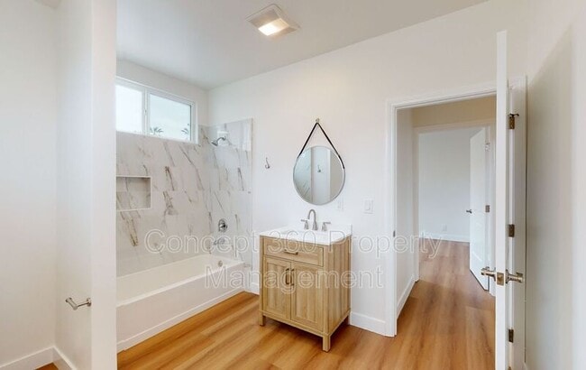 Building Photo - 1115 Pacific Ave