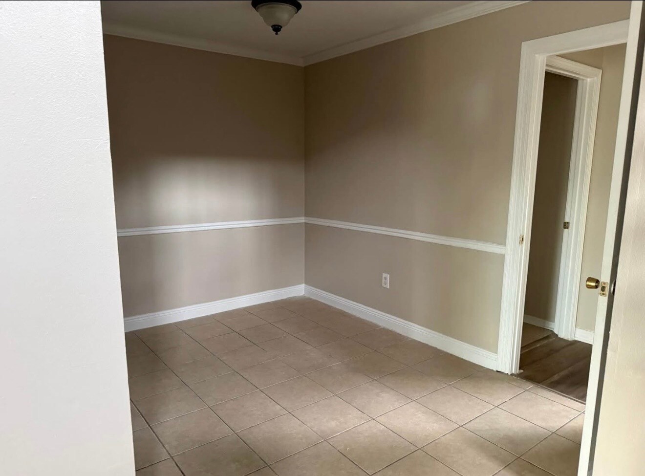 Building Photo - 8084 Bayou Fountain Ave