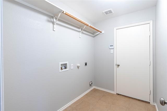 Building Photo - 2012 Meadow View Dr