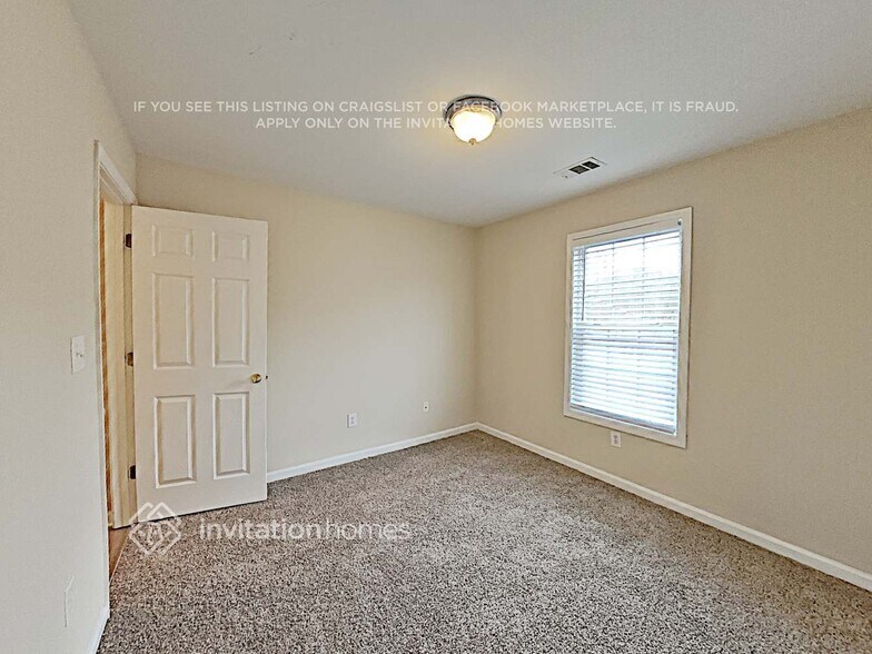 Building Photo - 523 Brooks Rd
