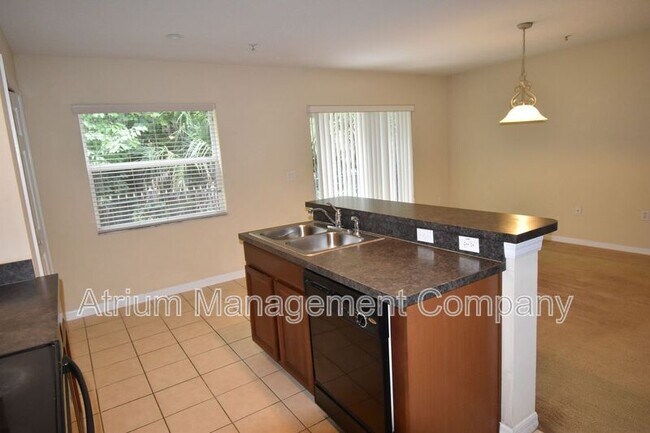 Building Photo - 331 Freedom's Ring Dr