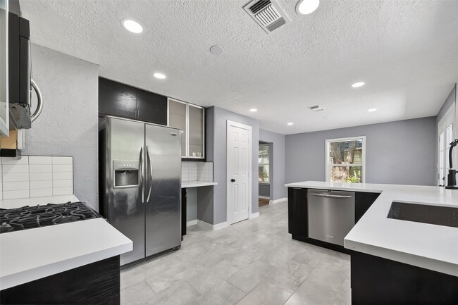 Building Photo - 4727 Arvilla Ln