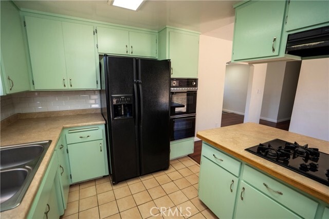 Building Photo - 10733 Mead Way
