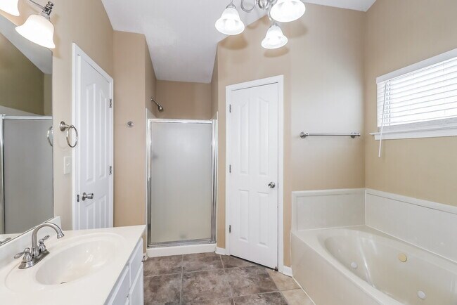 Building Photo - 2630 Pintail Dr