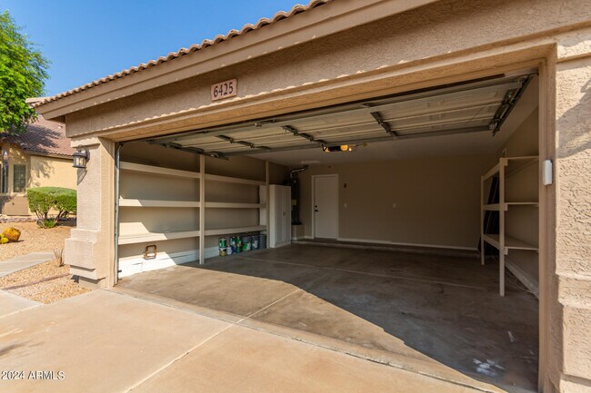 Building Photo - 6425 W Briles Rd