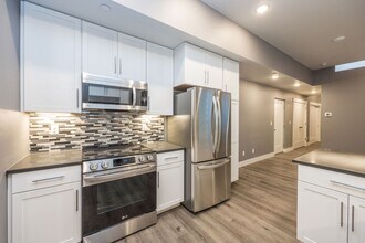 Building Photo - 745 Washington Ave