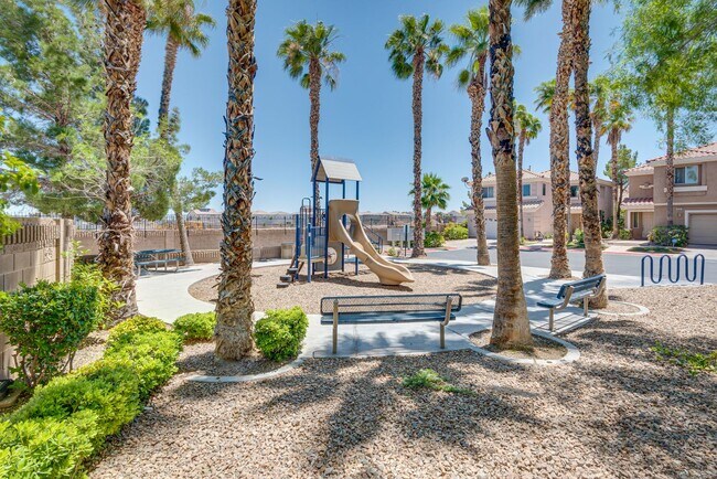 Building Photo - Discover the perfect blend of comfort and ...