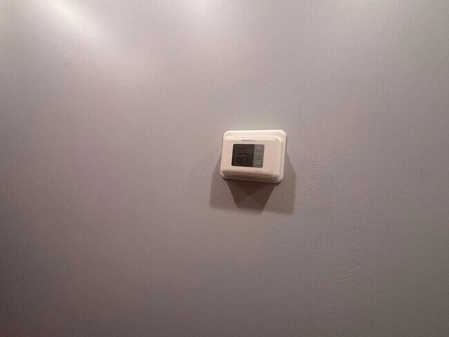 Building Photo - 1621 1st St NW