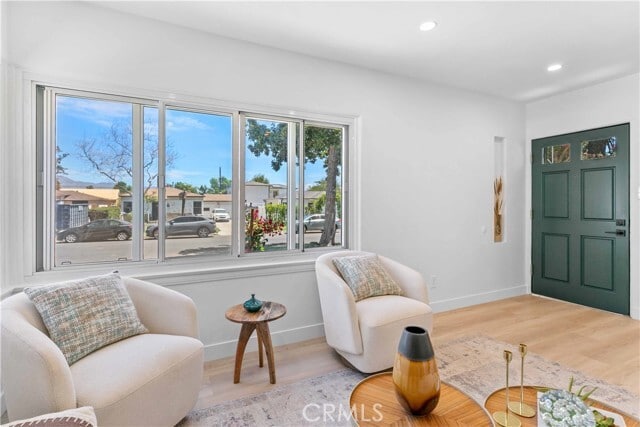 Building Photo - 2105 Pass