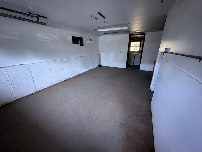 Building Photo - 48 Claremont Ave