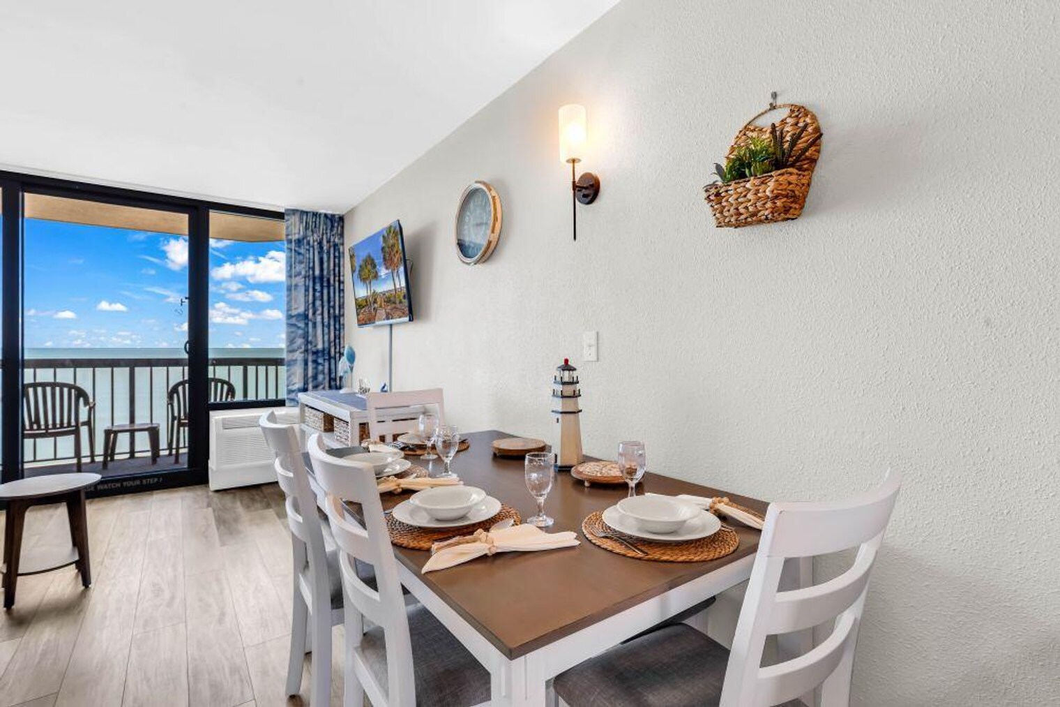 Building Photo - 2311 S Ocean Blvd