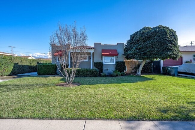 Building Photo - val540