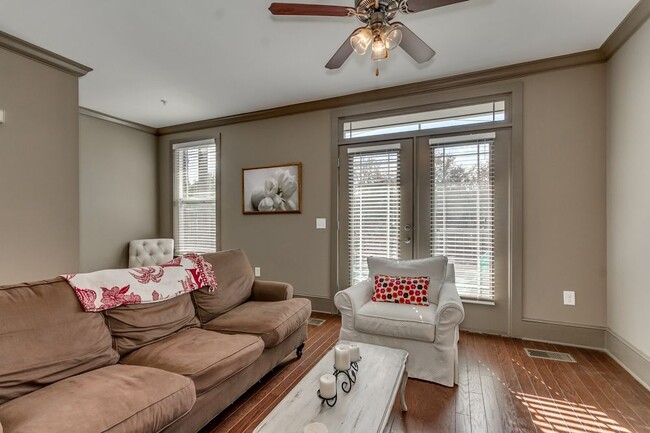 Building Photo - Metalworks Condo - 3 Bedroom  Office/4 Bath