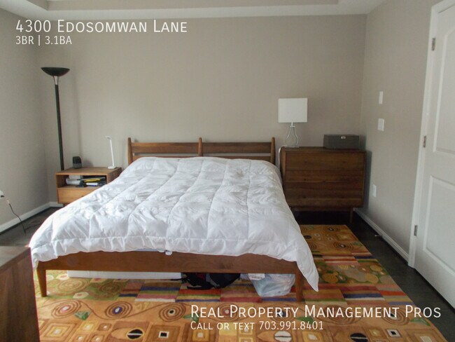 Building Photo - 4300 Edosomwan Ln