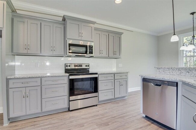 Building Photo - 302 Huntley Loop