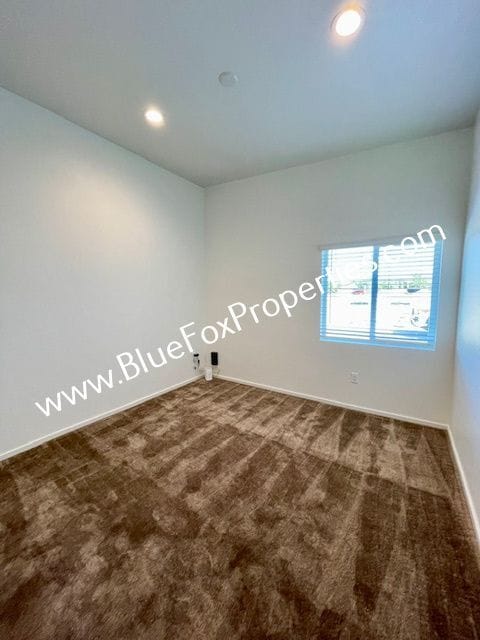 Building Photo - 1820 S Poetry Ln