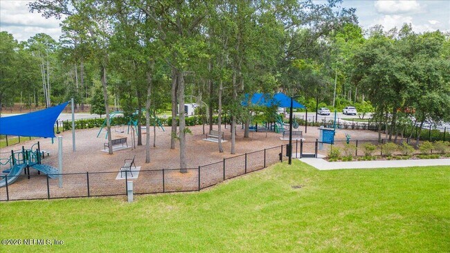 Building Photo - 10300 Silverbrook Trl