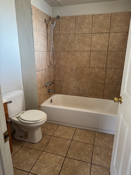 Building Photo - 750 Bonham St